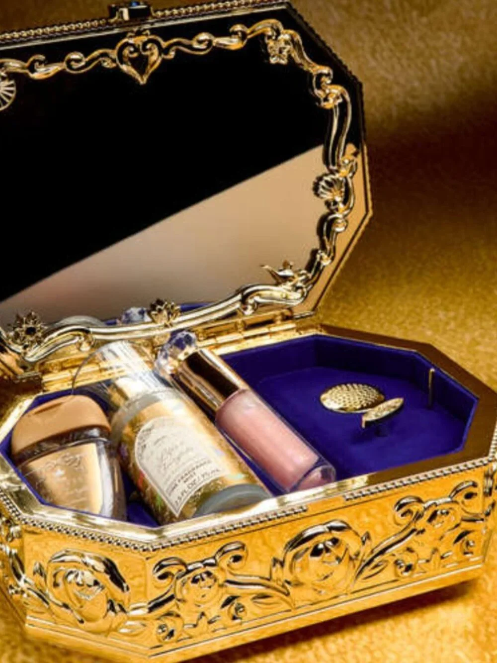 Limited-edition Disney Princess music box keepsake